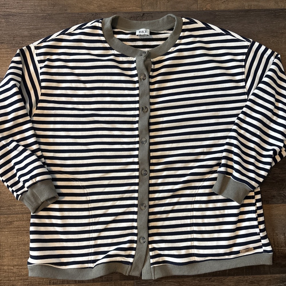 BKE Striped Oversized Cardigan Navy & Cream Medium